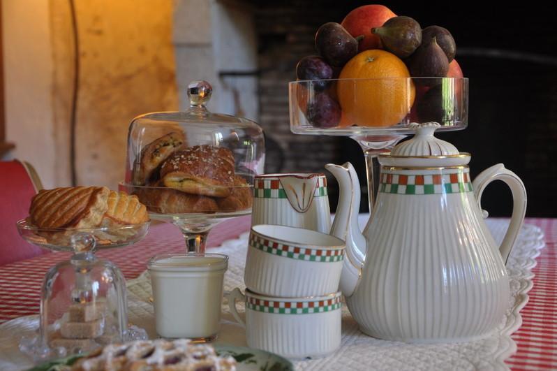 La Maison De Rose Bed & Breakfast Brossac Екстериор снимка